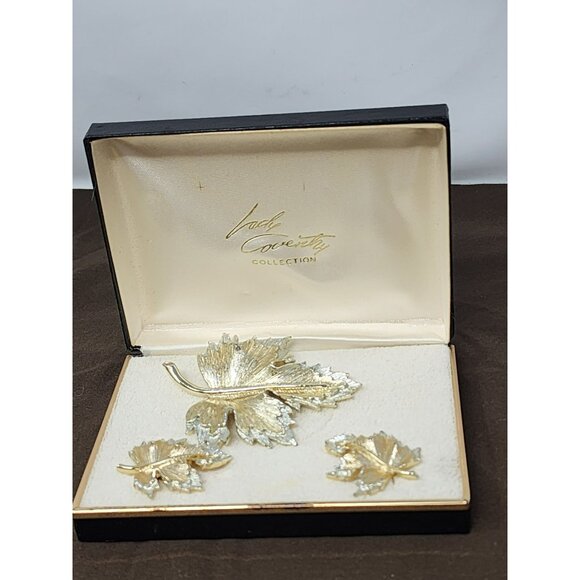 Sarah Coventry Leaf Brooch/Earrings‎ Gold Tone Vintage Jewelry Collection Boxed - Picture 1 of 11